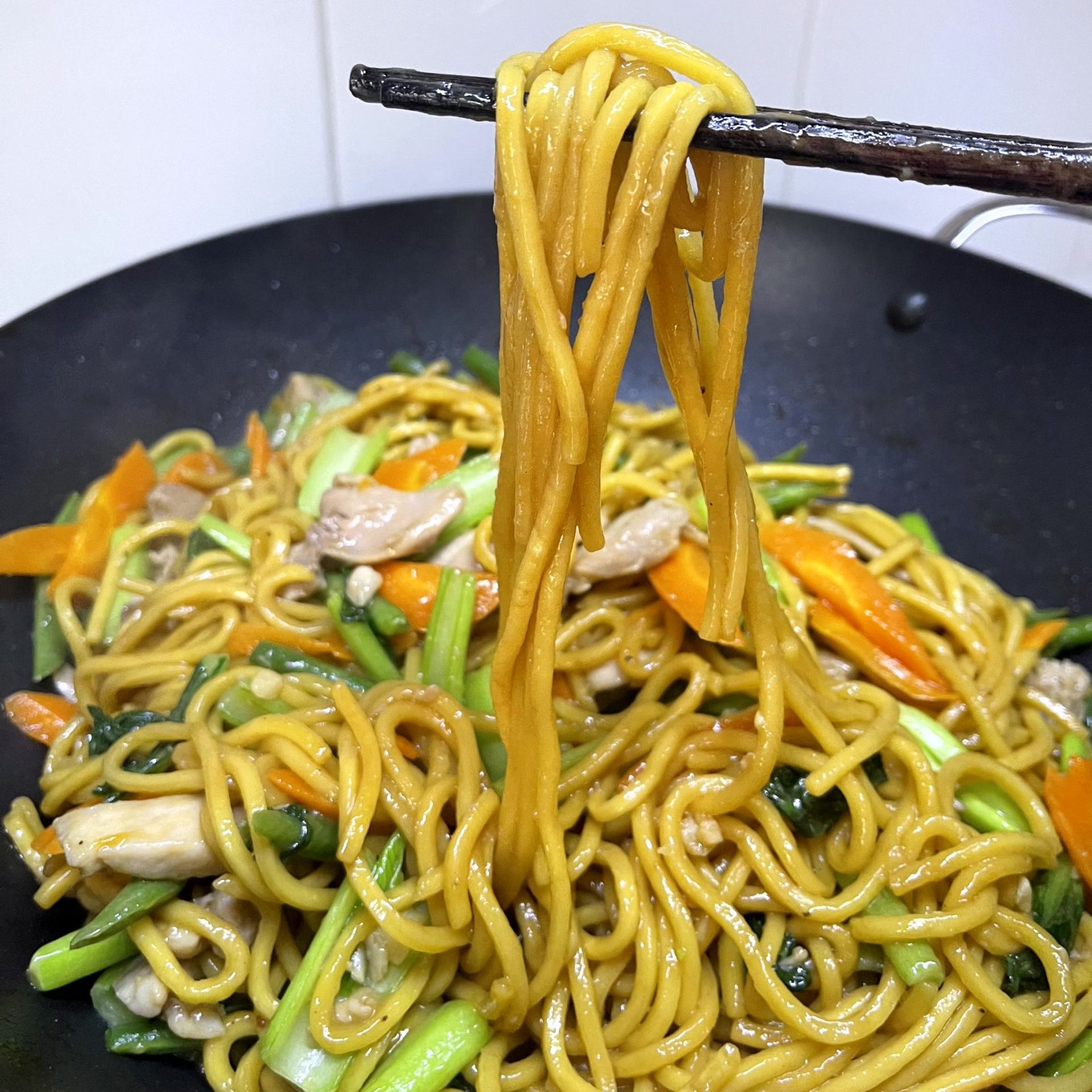 hokkien sitr-fry noodles